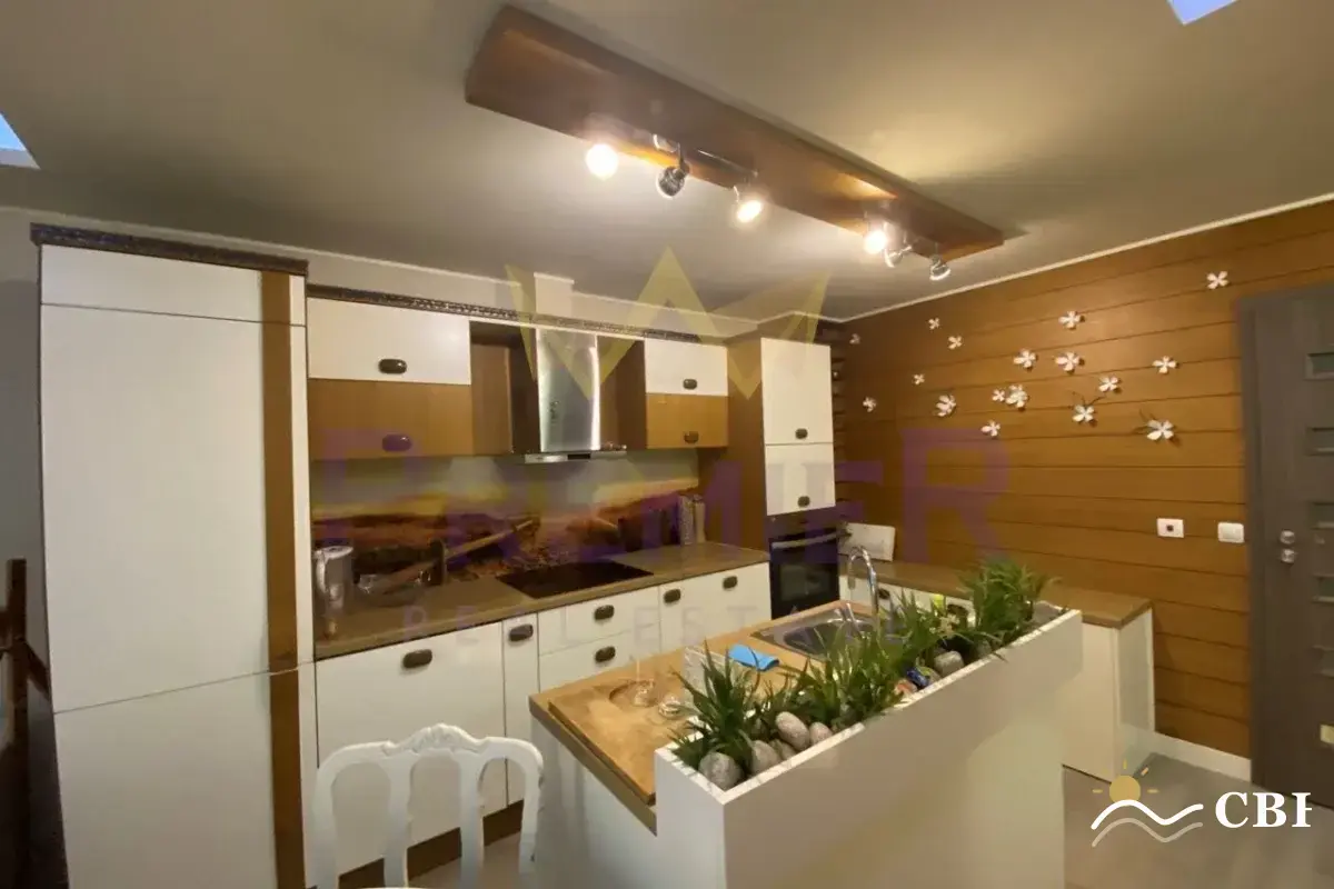 Apartment, 2-room, 60 m², in Varna. Photo 2 of 8. Varna, Black Sea, Bulgaria. Cheap Beach Holiday.