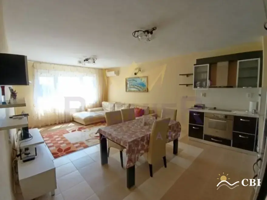 Apartment, 3-room, 102 m², in Varna. Photo 3 of 12. Varna, Black Sea, Bulgaria. Cheap Beach Holiday.
