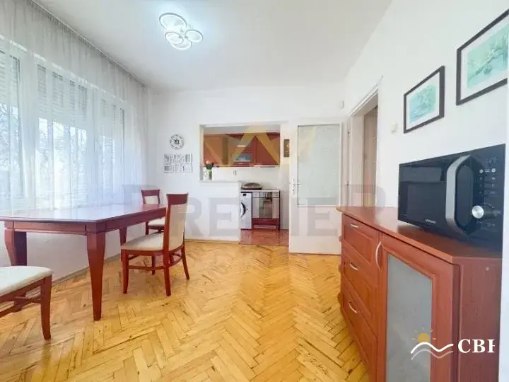Apartment, 3-room, 100 m², in Varna. Photo 2 of 12. Varna, Black Sea, Bulgaria. Cheap Beach Holiday.