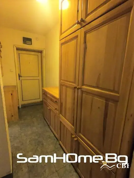 Apartment, 1-room, 50 m², in Varna. Photo 8 of 9. Varna, Black Sea, Bulgaria. Cheap Beach Holiday.