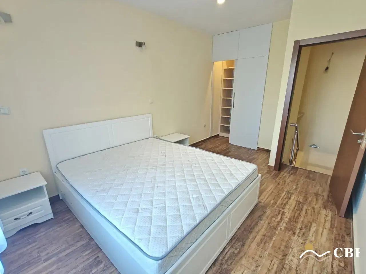 Apartment, 1-room, 70 m², in Varna. Photo 2 of 9. Varna, Black Sea, Bulgaria. Cheap Beach Holiday.