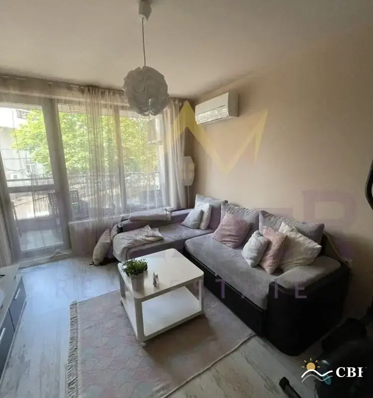 Apartment, 2-room, 80 m², in Varna. Photo 2 of 16. Varna, Black Sea, Bulgaria. Cheap Beach Holiday.