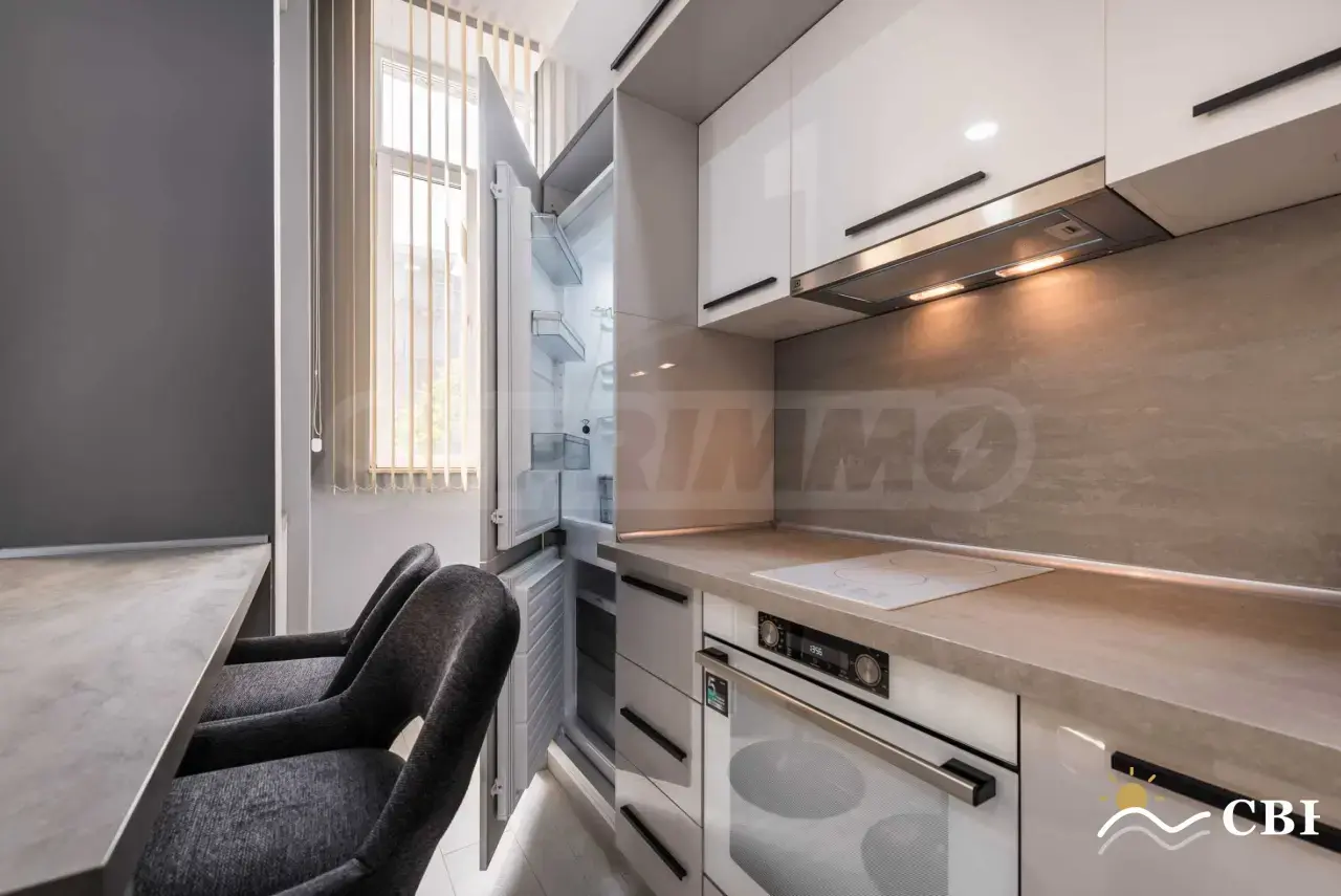 Apartment, 3-room, 100 m², in Varna. Photo 7 of 16. Varna, Black Sea, Bulgaria. Cheap Beach Holiday.