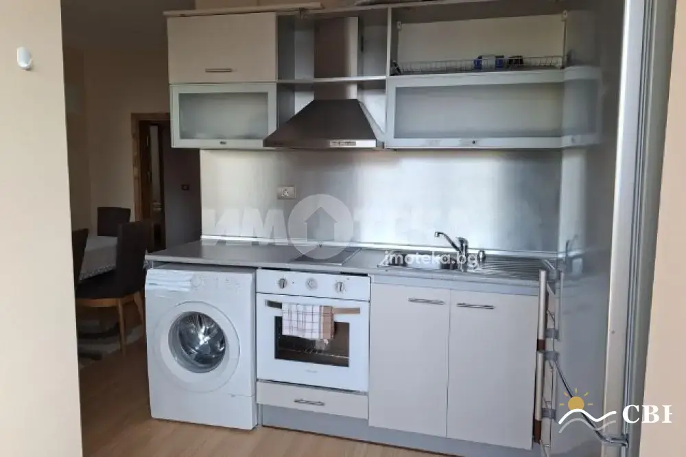 Apartment, 3-room, 100 m², in Varna. Photo 3 of 16. Varna, Black Sea, Bulgaria. Cheap Beach Holiday.