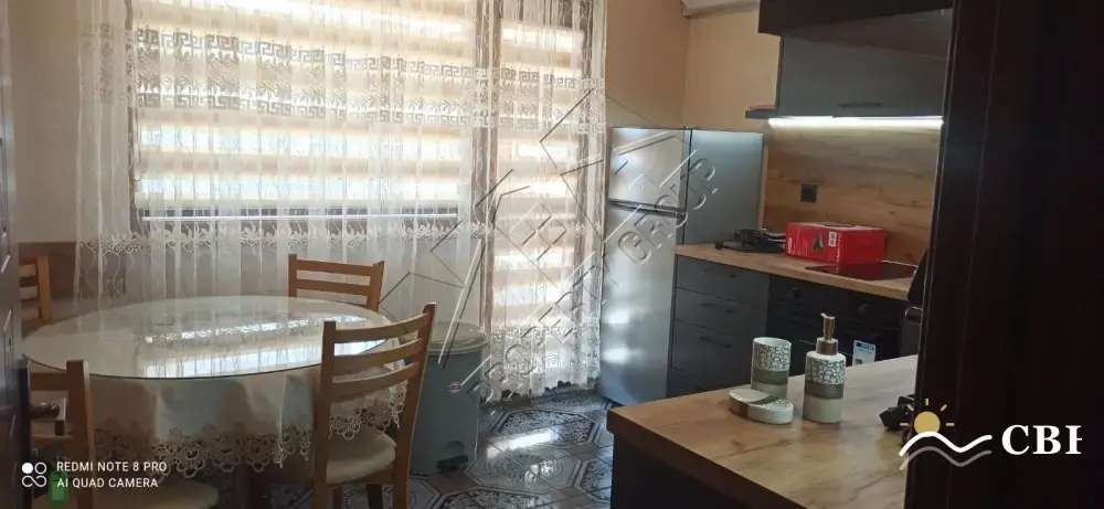 Apartment, 4-room, 100 m², in Pomorie. Photo 1 of 15. Pomorie, Black Sea, Bulgaria. Cheap Beach Holiday.