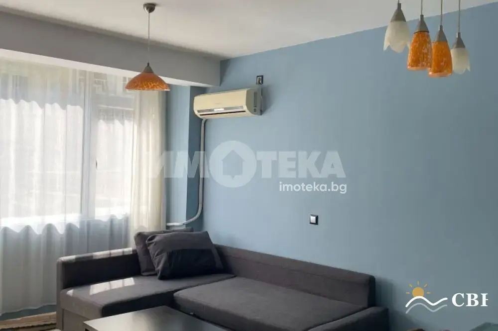 Apartment, 2-room, 65 m², in Varna. Photo 2 of 14. Varna, Black Sea, Bulgaria. Cheap Beach Holiday.