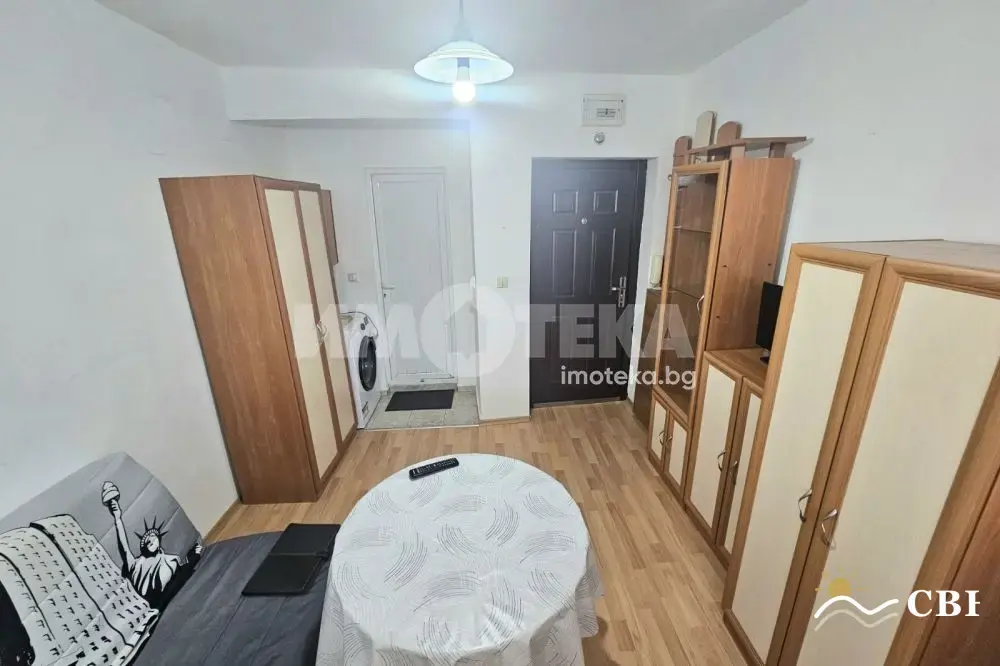 Apartment, 1-room, 30 m², in Varna. Photo 3 of 6. Varna, Black Sea, Bulgaria. Cheap Beach Holiday.
