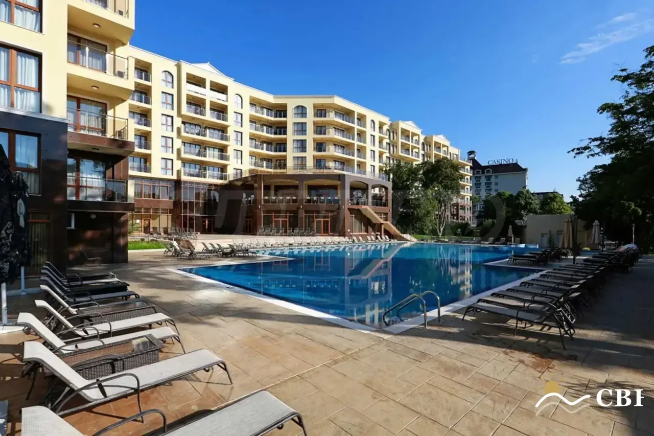 Apartment, 1-room, 67 m², in Golden Sands. Photo 2 of 16. Golden Sands, Black Sea, Bulgaria. Cheap Beach Holiday.