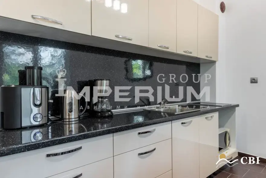 Apartment, 4-room, 110 m², in Varna. Photo 5 of 16. Varna, Black Sea, Bulgaria. Cheap Beach Holiday.