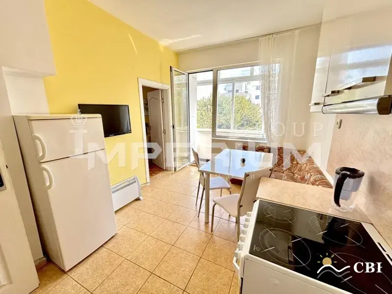 Apartment, 1-room, 6853 m², in Varna. Photo 7 of 11. Varna, Black Sea, Bulgaria. Cheap Beach Holiday.