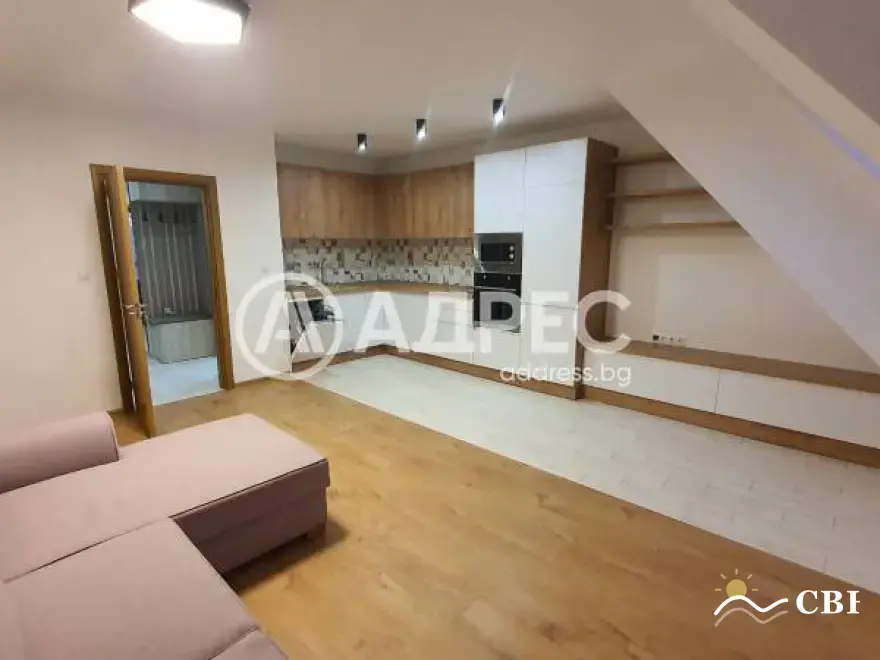 Apartment, 3-room, 100 m², in Kableshkovo. Photo 2 of 11. Kableshkovo, Black Sea, Bulgaria. Cheap Beach Holiday.
