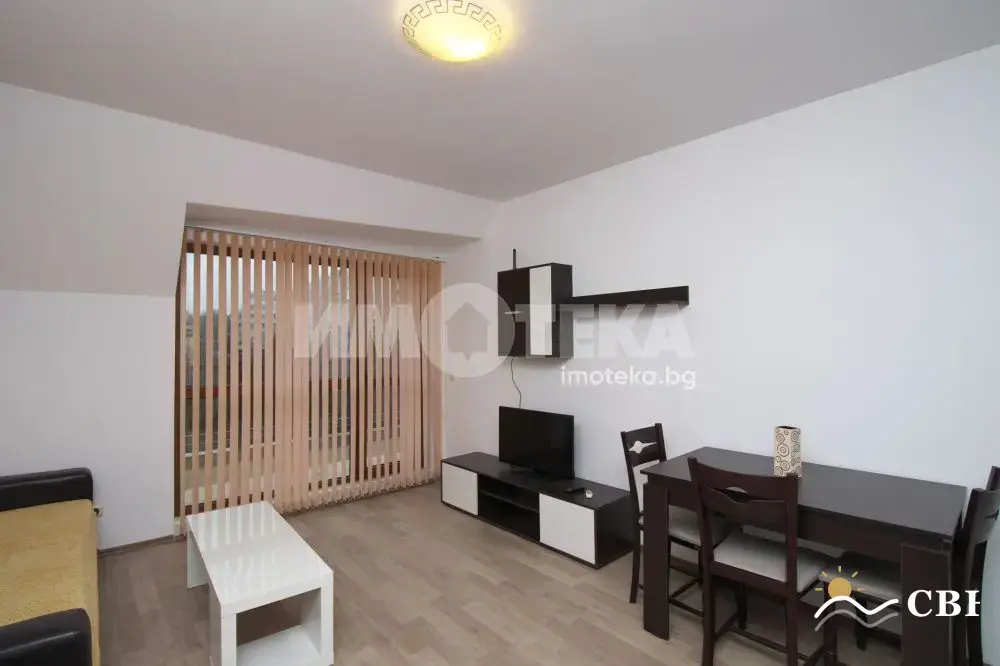 Apartment, 2-room, 60 m², in Varna. Photo 1 of 7. Varna, Black Sea, Bulgaria. Cheap Beach Holiday.