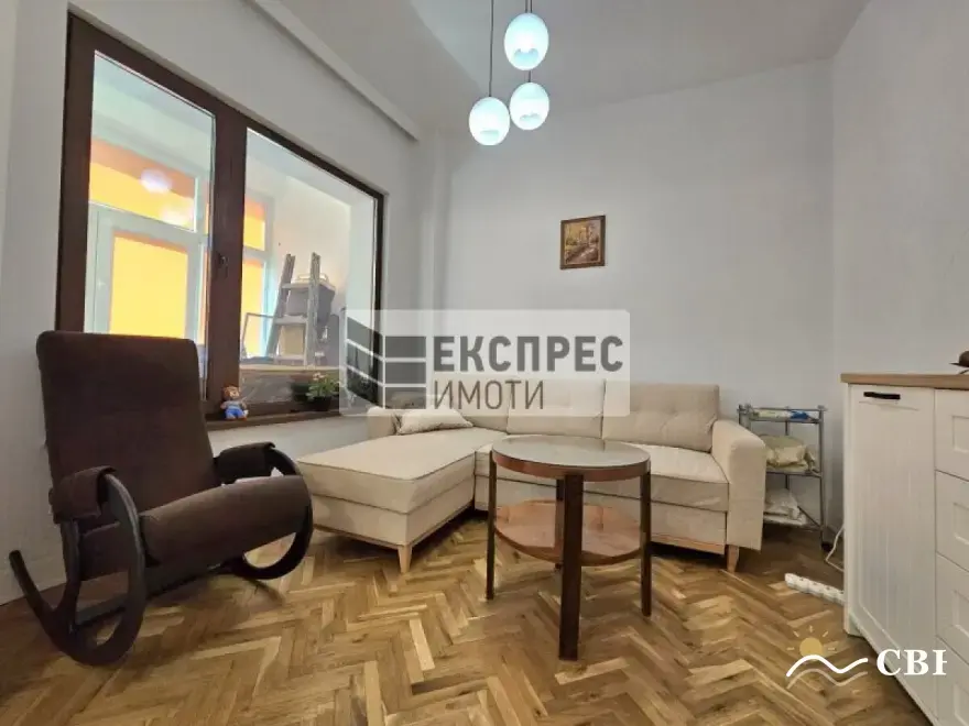 Apartment, 3-room, 93 m², in Varna. Photo 3 of 13. Varna, Black Sea, Bulgaria. Cheap Beach Holiday.