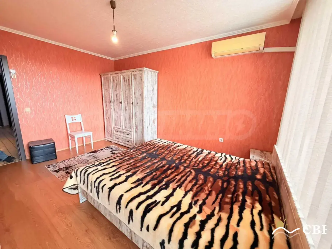 Apartment, 2-room, 60 m², in Burgas. Photo 8 of 12. Burgas, Black Sea, Bulgaria. Cheap Beach Holiday.