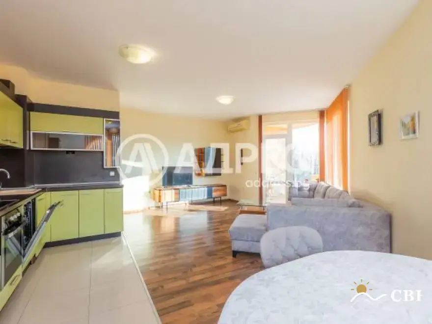 Apartment, 3-room, 120 m², in Gradina. Photo 3 of 16. Gradina, Black Sea, Bulgaria. Cheap Beach Holiday.