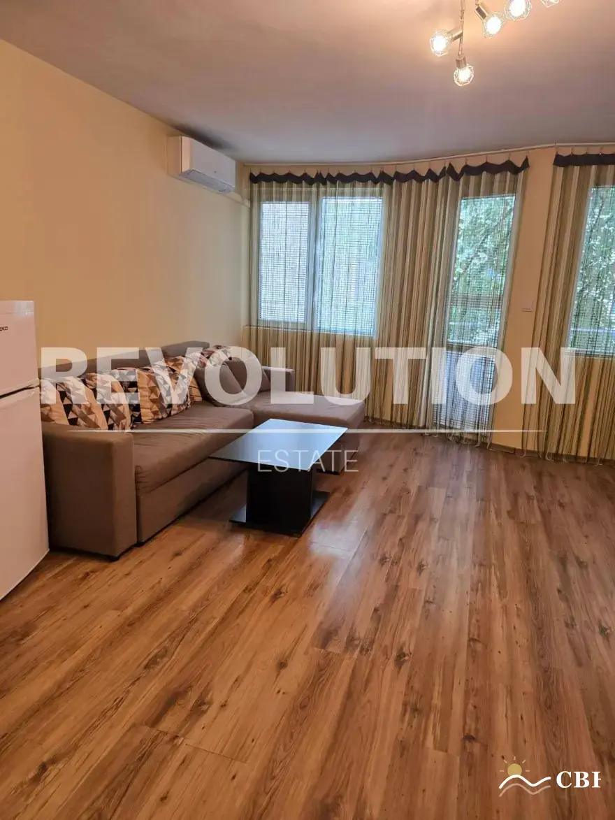 Apartment, 2-room, 65 m², in Varna. Photo 4 of 12. Varna, Black Sea, Bulgaria. Cheap Beach Holiday.