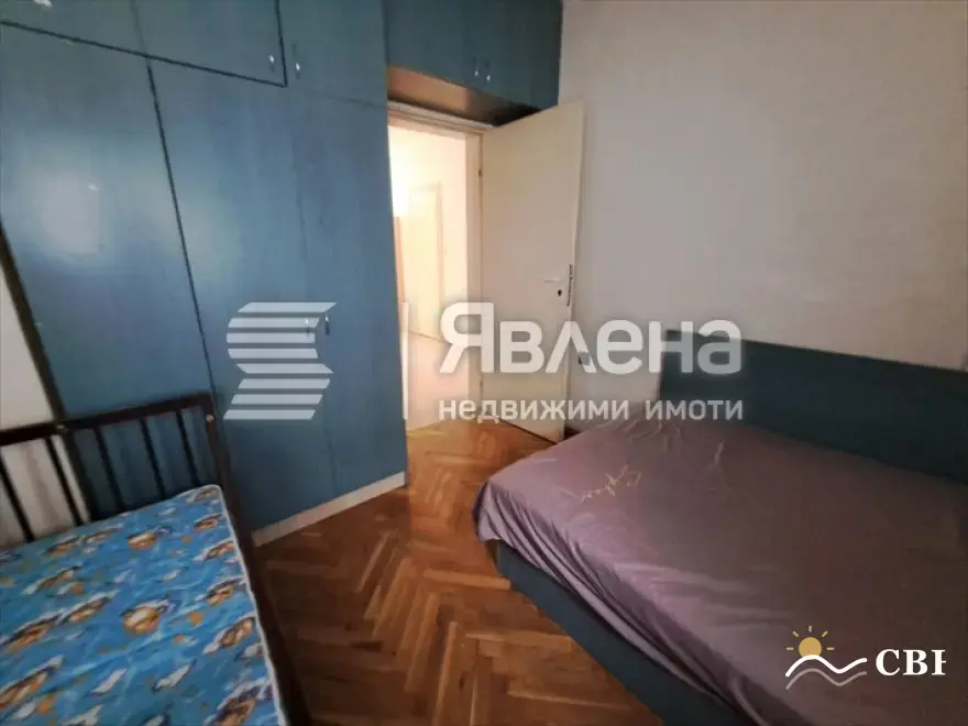 Apartment, 3-room, 80 m², in Varna. Photo 7 of 9. Varna, Black Sea, Bulgaria. Cheap Beach Holiday.