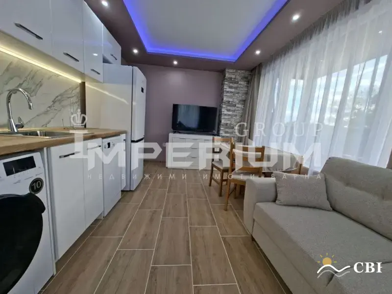 Apartment, 1-room, 25428 m², in Varna. Photo 2 of 13. Varna, Black Sea, Bulgaria. Cheap Beach Holiday.