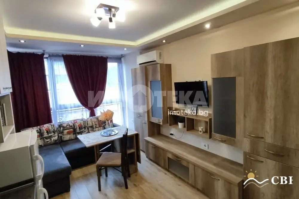 Apartment, 2-room, 49 m², in Varna. Photo 2 of 11. Varna, Black Sea, Bulgaria. Cheap Beach Holiday.