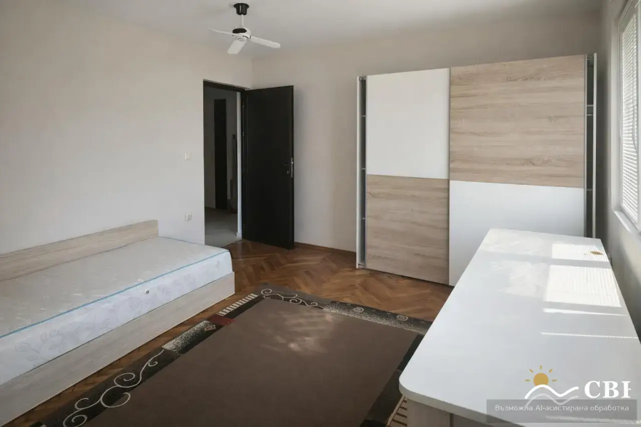 Apartment, 3-room, 70 m², in Varna. Photo 8 of 10. Varna, Black Sea, Bulgaria. Cheap Beach Holiday.
