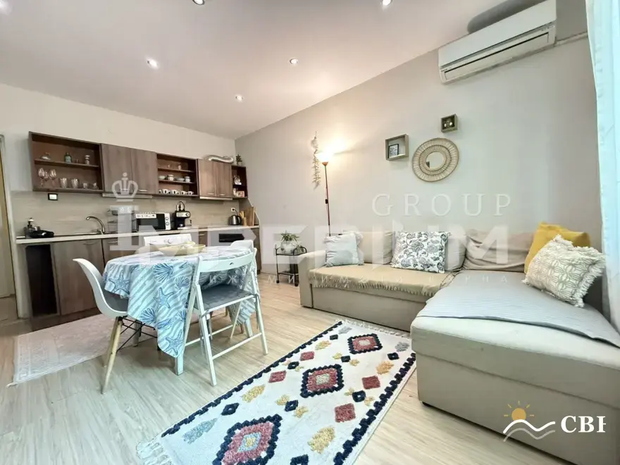 Apartment, 2-room, 55 m², in Varna. Photo 1 of 11. Varna, Black Sea, Bulgaria. Cheap Beach Holiday.