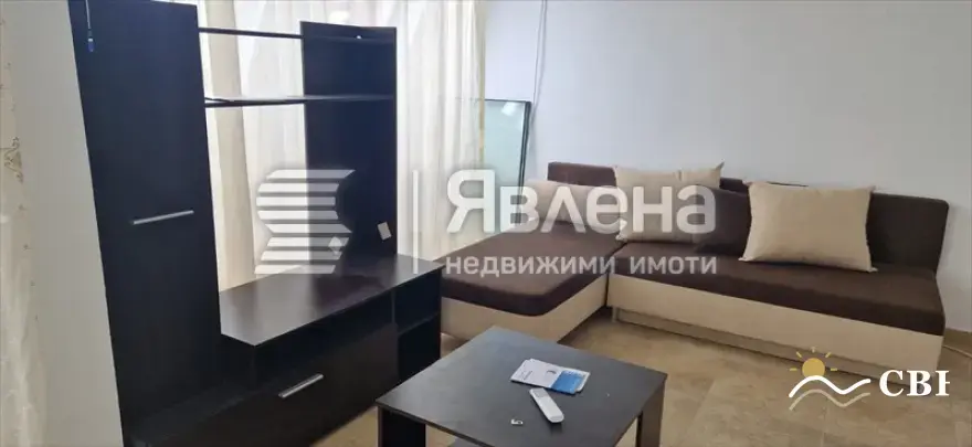 Apartment, 3-room, 91 m², in Burgas. Photo 3 of 6. Burgas, Black Sea, Bulgaria. Cheap Beach Holiday.