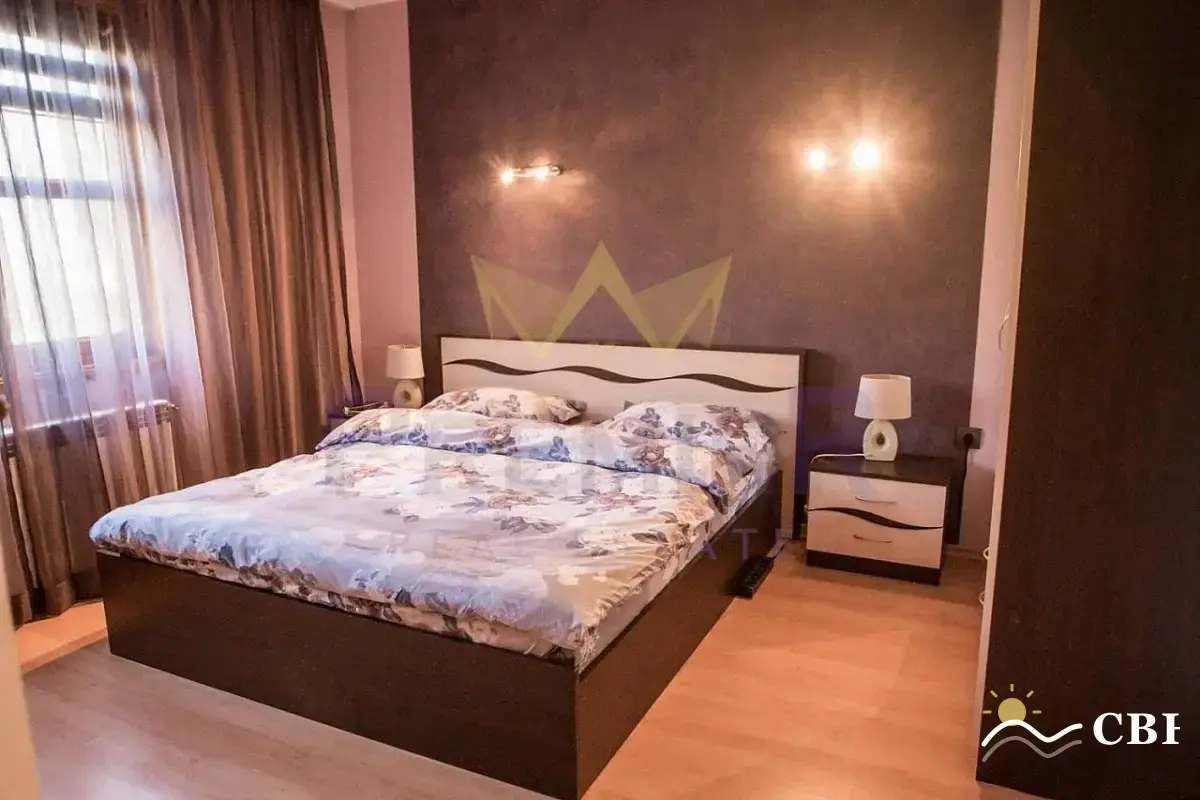 Apartment, 3-room, 200 m², in Varna. Photo 9 of 15. Varna, Black Sea, Bulgaria. Cheap Beach Holiday.