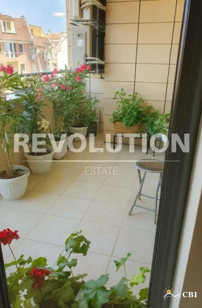 Apartment, 3-room, 160 m², in Varna. Photo 7 of 7. Varna, Black Sea, Bulgaria. Cheap Beach Holiday.