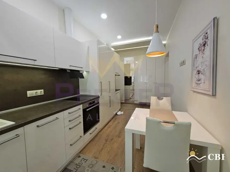 Apartment, 1-room, 40 m², in Varna. Photo 1 of 5. Varna, Black Sea, Bulgaria. Cheap Beach Holiday.