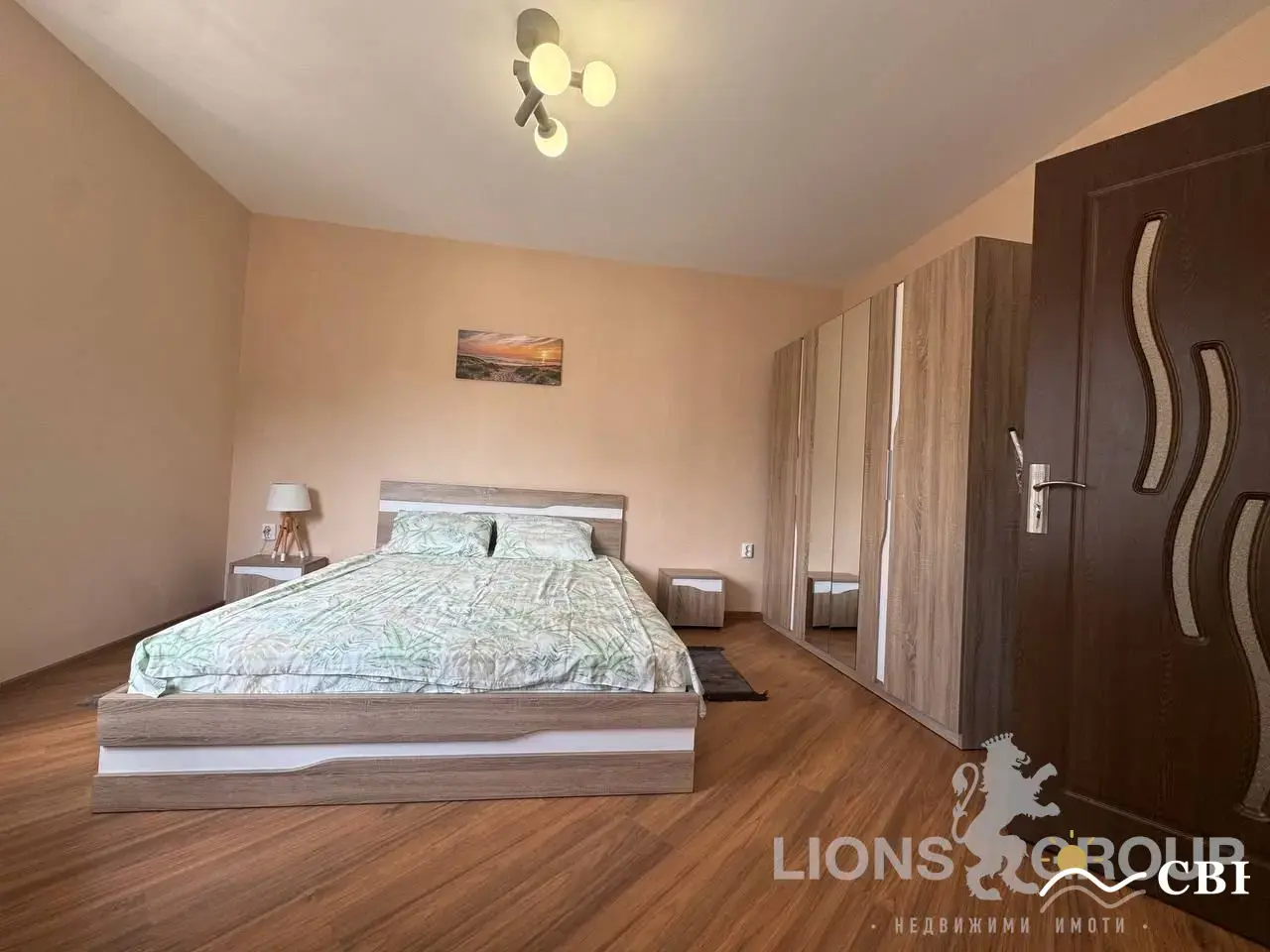 Apartment, 2-room, 78 m², in St. St. Konstantin and Elena. Photo 9 of 12. St. St. Konstantin and Elena, Black Sea, Bulgaria. Cheap Beach Holiday.