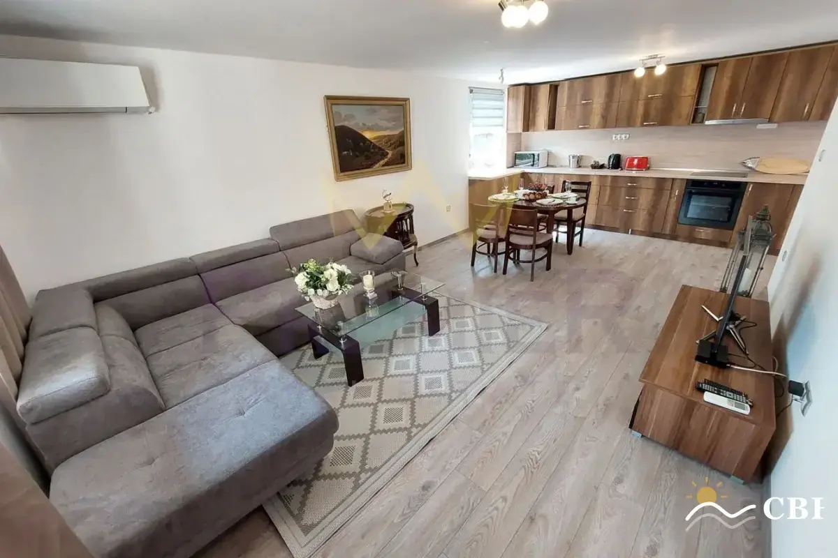 House, 1-room, 135 m², in Varna. Photo 1 of 16. Varna, Black Sea, Bulgaria. Cheap Beach Holiday.