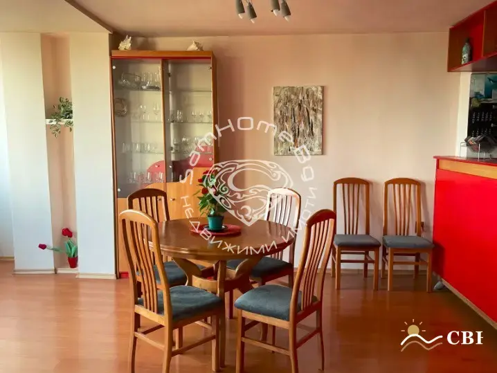 Apartment, 3-room, 130 m², in Varna. Photo 4 of 16. Varna, Black Sea, Bulgaria. Cheap Beach Holiday.
