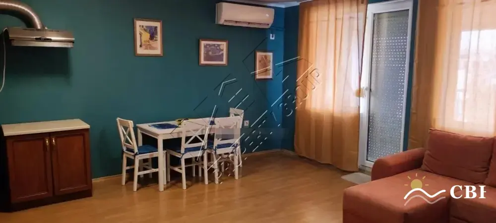 Apartment, 2-room, 72 m², in Burgas. Photo 4 of 12. Burgas, Black Sea, Bulgaria. Cheap Beach Holiday.