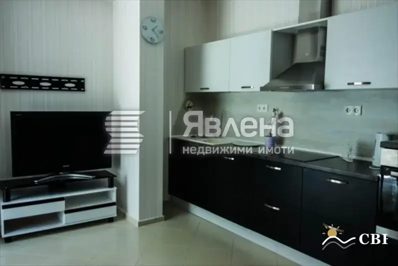 Apartment, 1-room, 100 m², in Varna. Photo 3 of 8. Varna, Black Sea, Bulgaria. Cheap Beach Holiday.