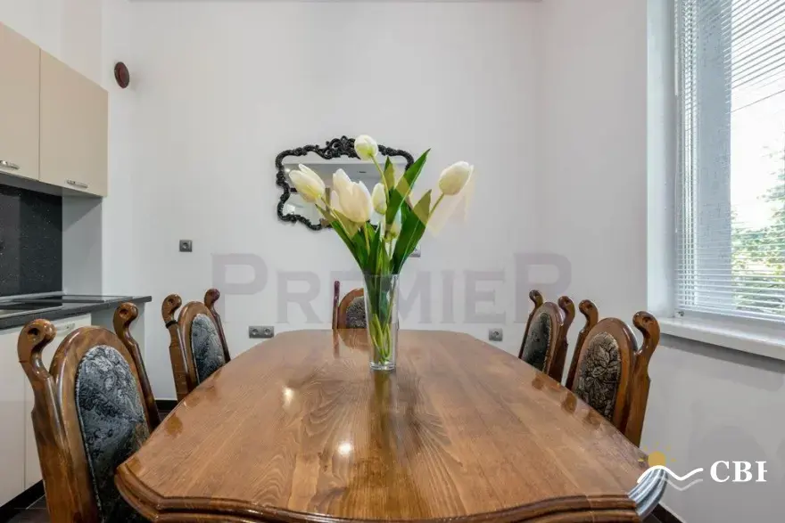 Apartment, 3-room, 110 m², in Varna. Photo 6 of 16. Varna, Black Sea, Bulgaria. Cheap Beach Holiday.