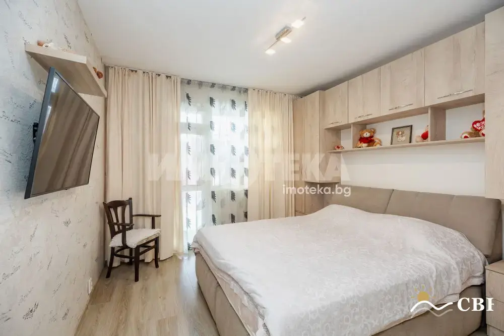 Apartment, 3-room, 64 m², in Varna. Photo 3 of 16. Varna, Black Sea, Bulgaria. Cheap Beach Holiday.
