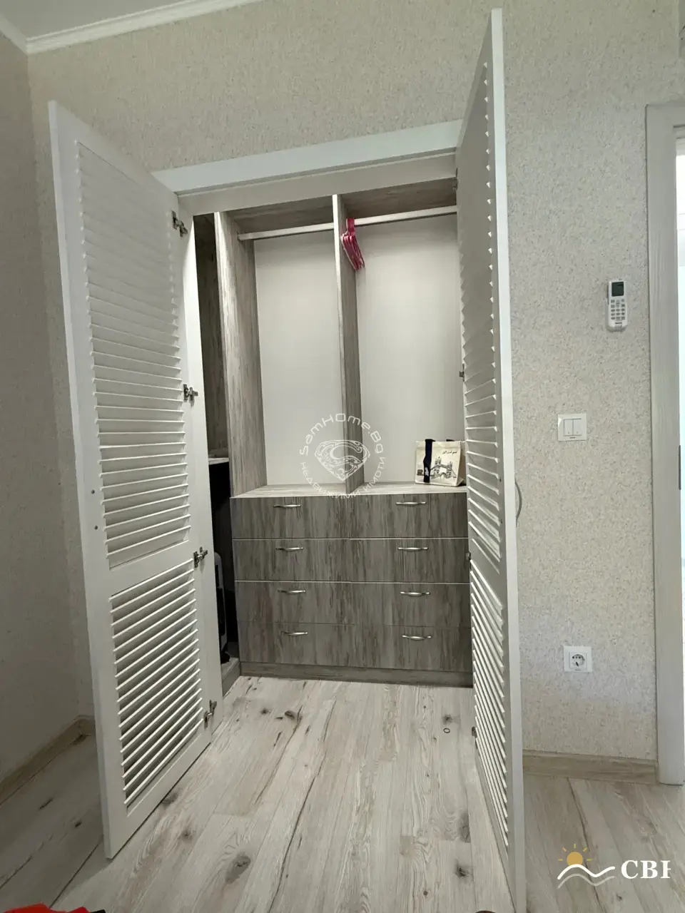 Apartment, 2-room, 100 m², in Varna. Photo 9 of 16. Varna, Black Sea, Bulgaria. Cheap Beach Holiday.