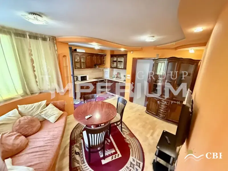 Apartment, 1-room, 25684 m², in Varna. Photo 1 of 16. Varna, Black Sea, Bulgaria. Cheap Beach Holiday.