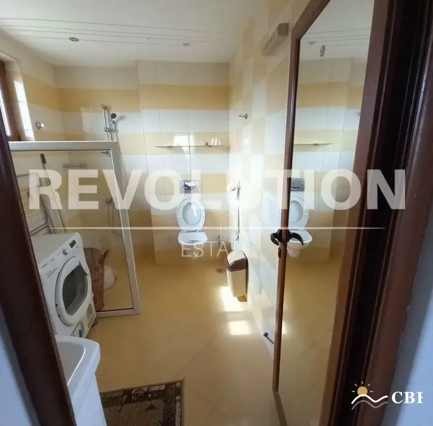 House, 1-room, 95 m², in Vinitsa. Photo 6 of 6. Vinitsa, Black Sea, Bulgaria. Cheap Beach Holiday.