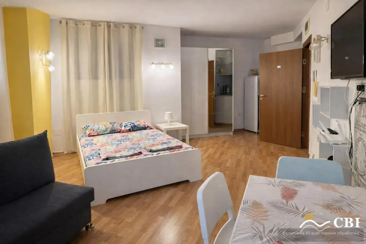 Apartment, 1-room, 35 m², in Varna. Photo 2 of 7. Varna, Black Sea, Bulgaria. Cheap Beach Holiday.