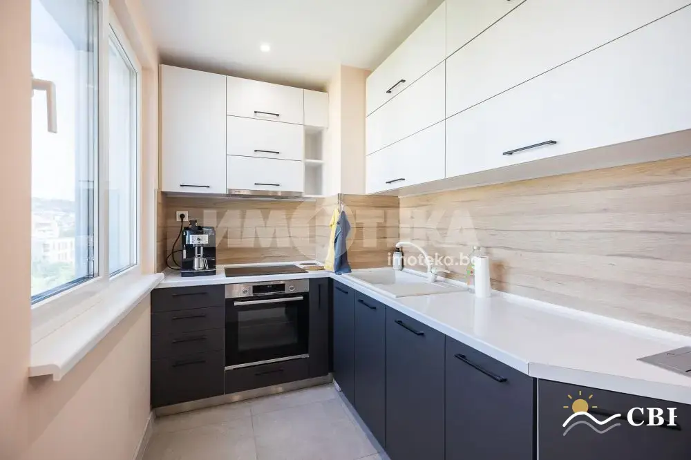 Apartment, 3-room, 78 m², in Varna. Photo 3 of 16. Varna, Black Sea, Bulgaria. Cheap Beach Holiday.