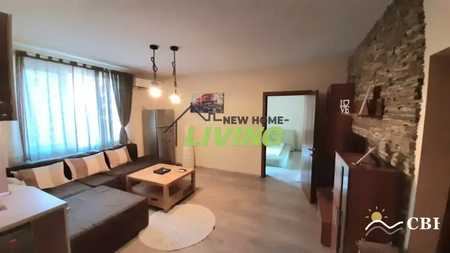 Apartment, 2-room, 50 m², in Burgas. Photo 3 of 5. Burgas, Black Sea, Bulgaria. Cheap Beach Holiday.