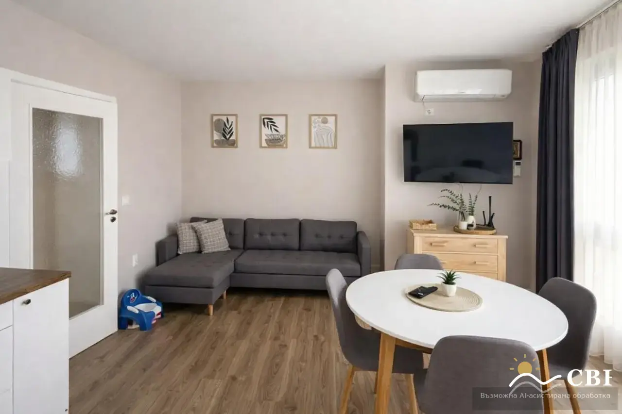 Apartment, 3-room, 80 m², in Vinitsa. Photo 2 of 6. Vinitsa, Black Sea, Bulgaria. Cheap Beach Holiday.