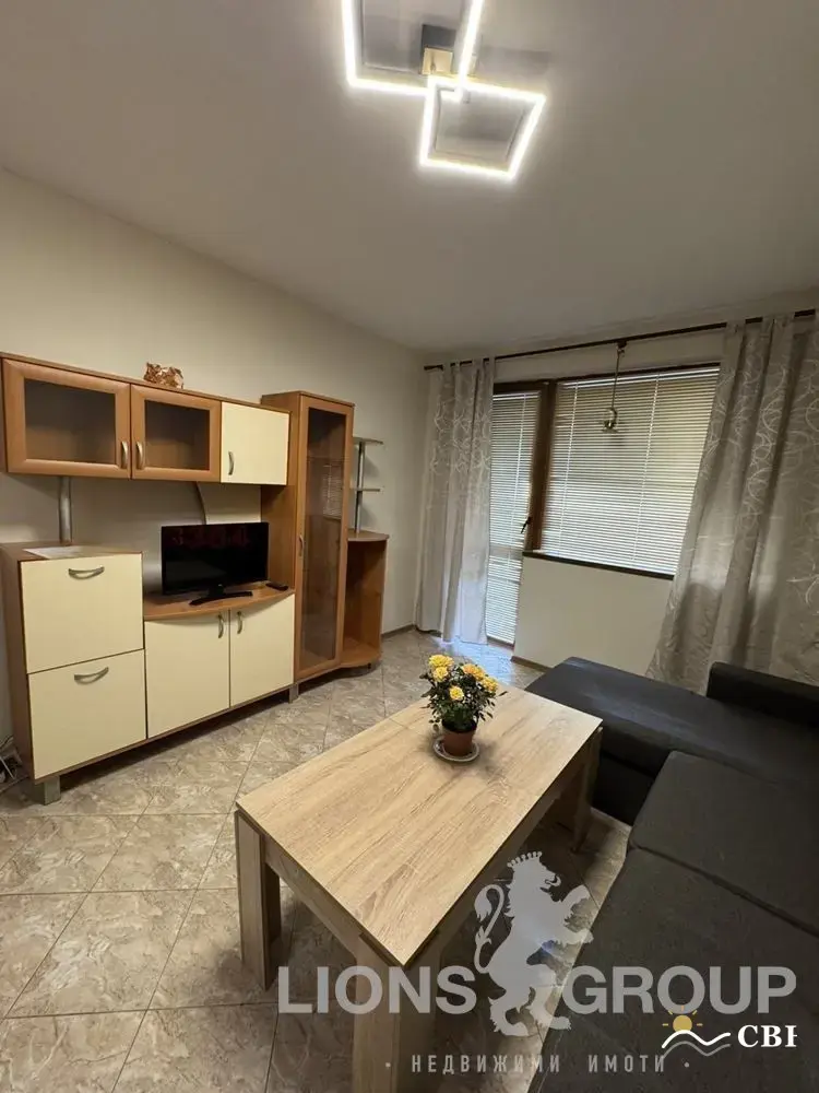 Apartment, 1-room, 60 m², in Varna. Photo 2 of 8. Varna, Black Sea, Bulgaria. Cheap Beach Holiday.