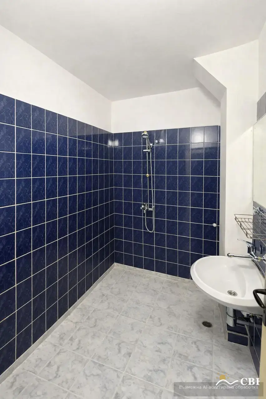 Apartment, 3-room, 100 m², in Varna. Photo 9 of 10. Varna, Black Sea, Bulgaria. Cheap Beach Holiday.