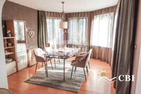 Apartment, 3-room, 200 m², in Varna. Photo 4 of 7. Varna, Black Sea, Bulgaria. Cheap Beach Holiday.
