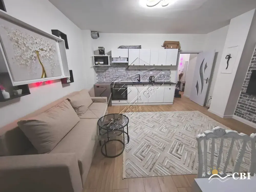 Apartment, 2-room, 61 m², in Pomorie. Photo 1 of 6. Pomorie, Black Sea, Bulgaria. Cheap Beach Holiday.