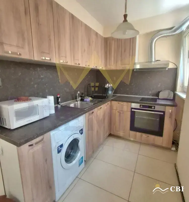Apartment, 3-room, 60 m², in Varna. Photo 1 of 11. Varna, Black Sea, Bulgaria. Cheap Beach Holiday.
