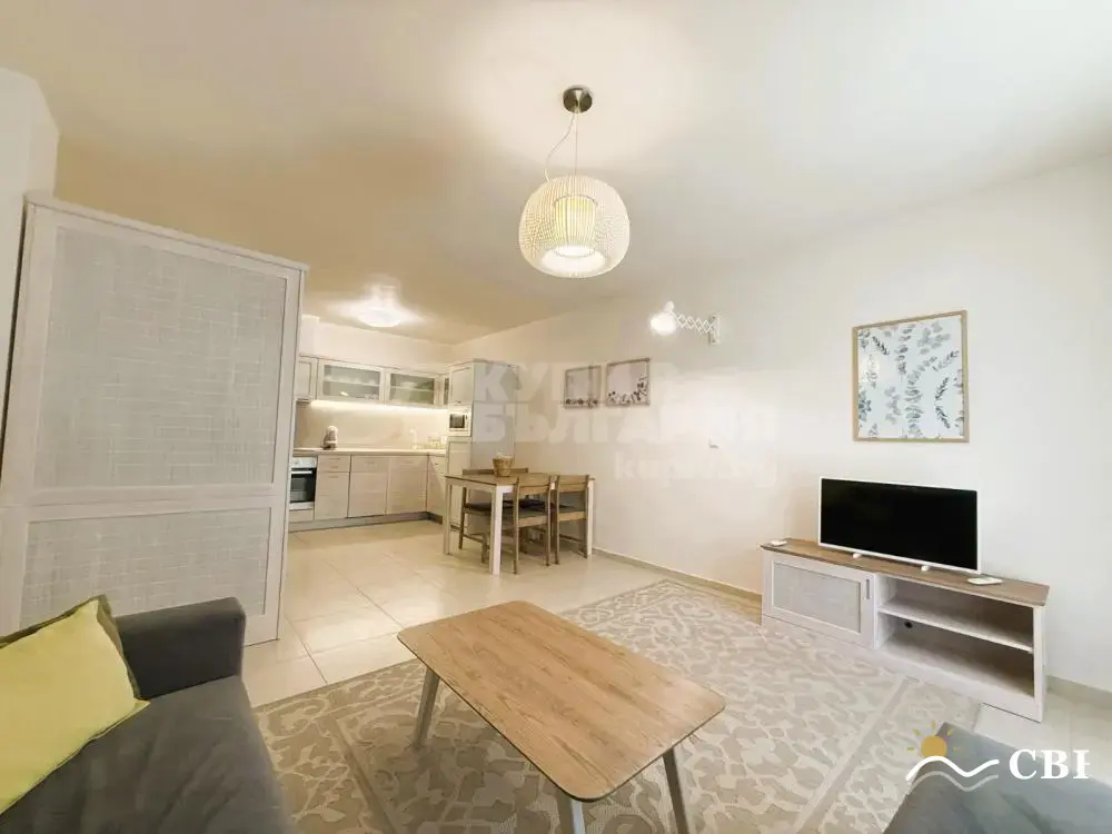 Apartment, 2-room, 75 m², in Varna. Photo 2 of 10. Varna, Black Sea, Bulgaria. Cheap Beach Holiday.