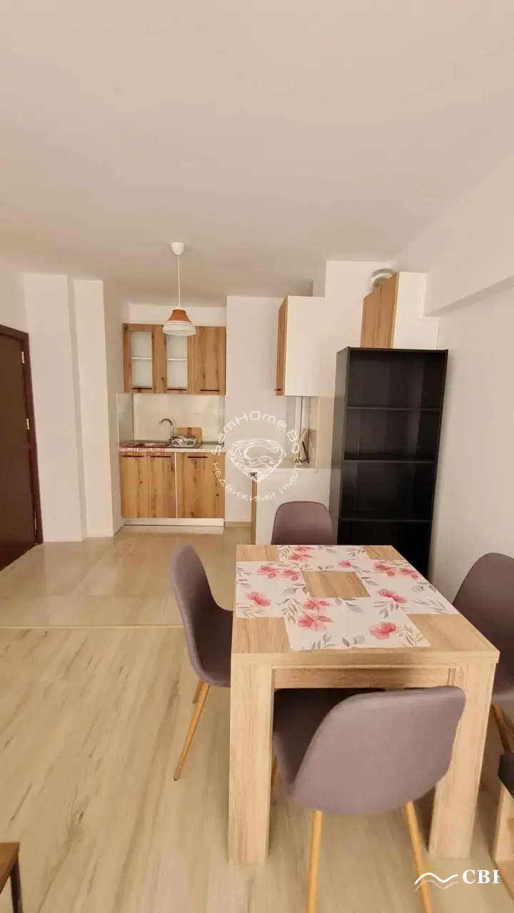Apartment, 1-room, 60 m², in Varna. Photo 3 of 9. Varna, Black Sea, Bulgaria. Cheap Beach Holiday.